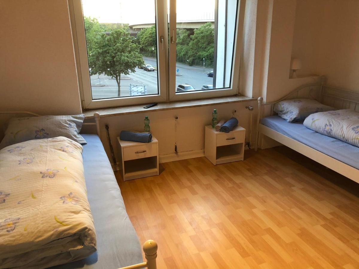 M/P Apartment Duisburg Exterior photo